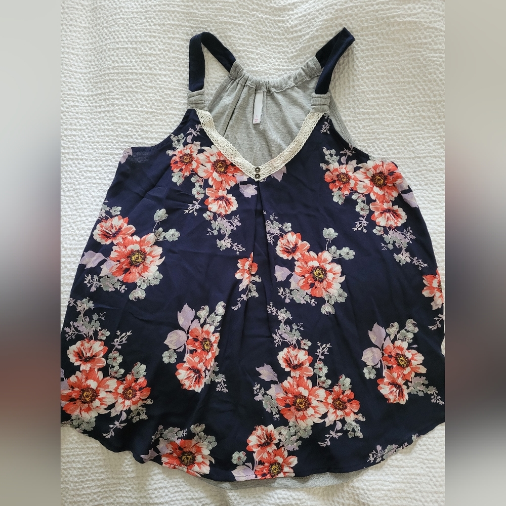 Brand new floral tank top